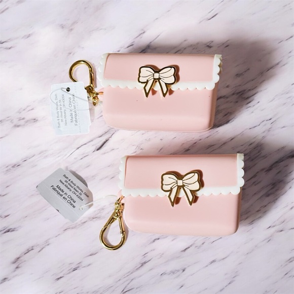 Bath & Body Works Scallop Bow Snap Case PocketBac Holder - Picture 7 of 7